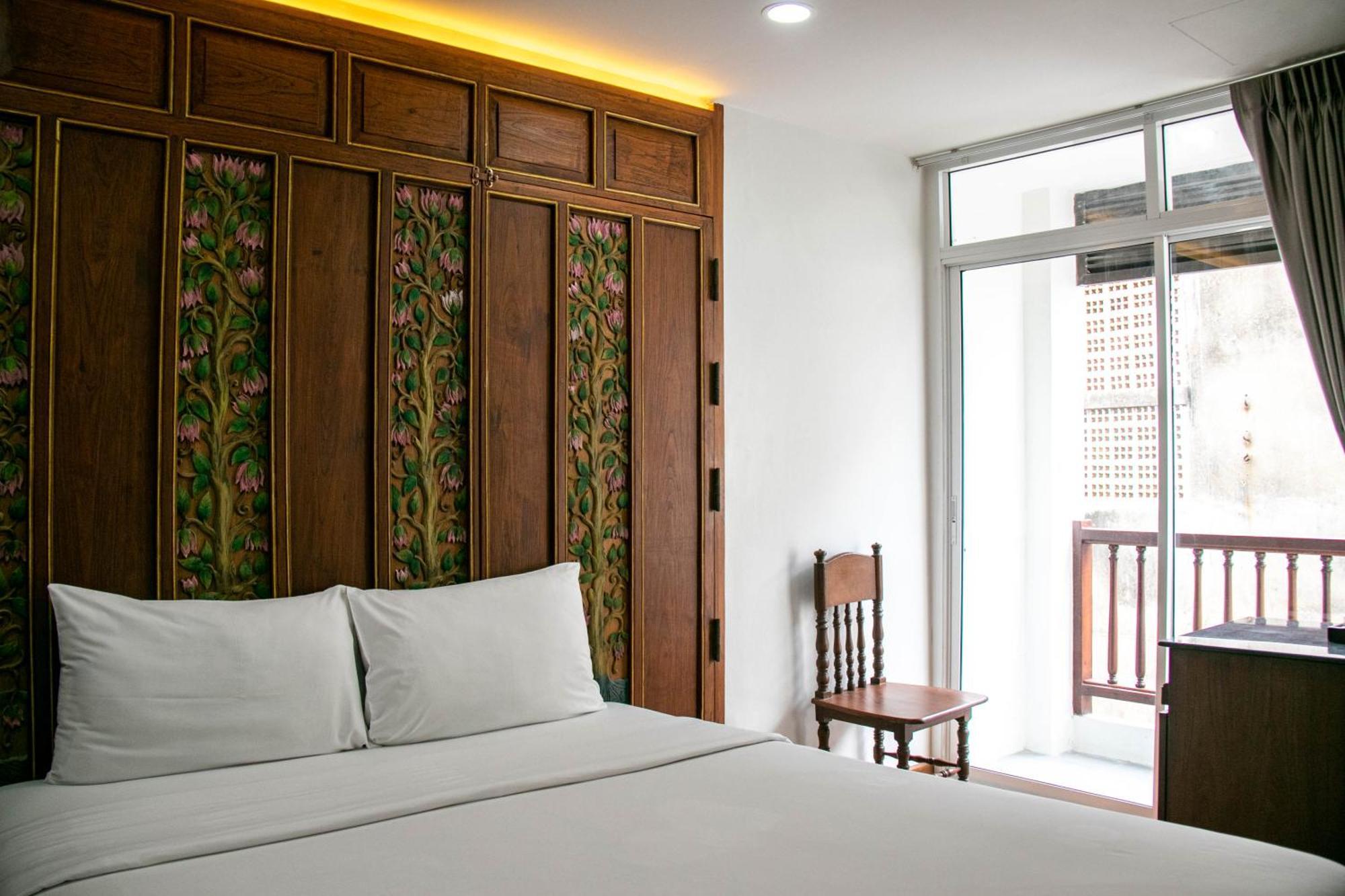 Lamphu Tree House Boutique Hotel Банкок Екстериор снимка