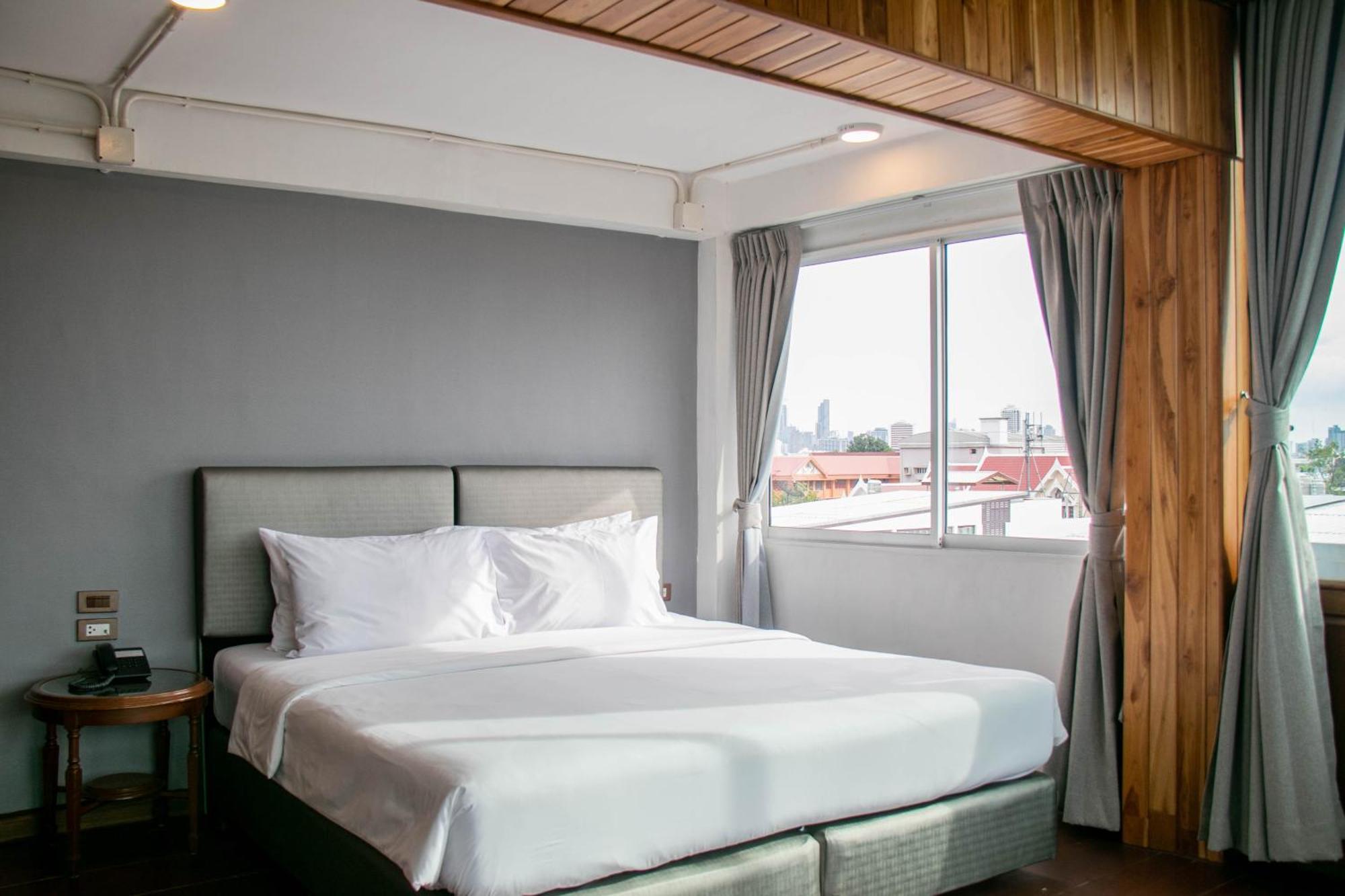 Lamphu Tree House Boutique Hotel Банкок Екстериор снимка